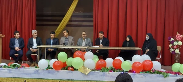 جلسه هم اندیشی و پرسش و پاسخ دانشجویان با مدیران محترم گروه های آموزشی و معاون آموزشی پردیس 2