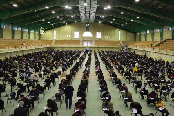 گزارش تصویری  امتحانات نیمسال اول سال تحصیلی ۱۴۰۲_ ۱۴۰۱ مرکز شهید مطهری شیراز 6