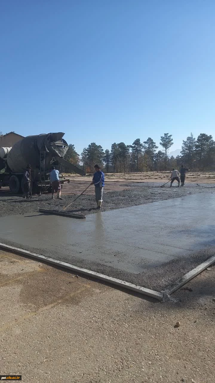 4احداث زمین چمن مصنوعی 6