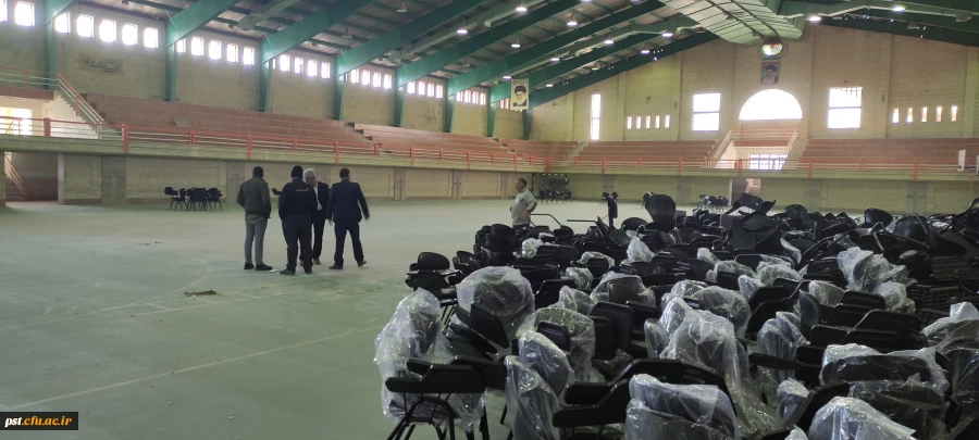 9برگزاری موفق امتحانات ترم 1 با جمعیت هر نوبت بیش از 750 نفر 3