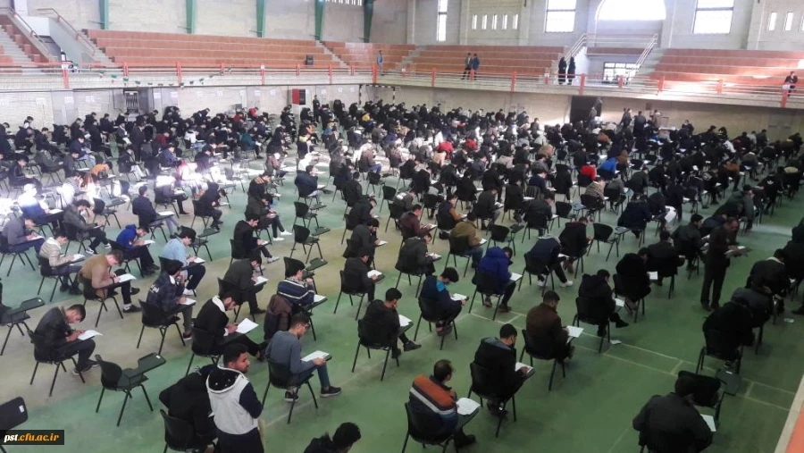 9برگزاری موفق امتحانات ترم 1 با جمعیت هر نوبت بیش از 750 نفر 8