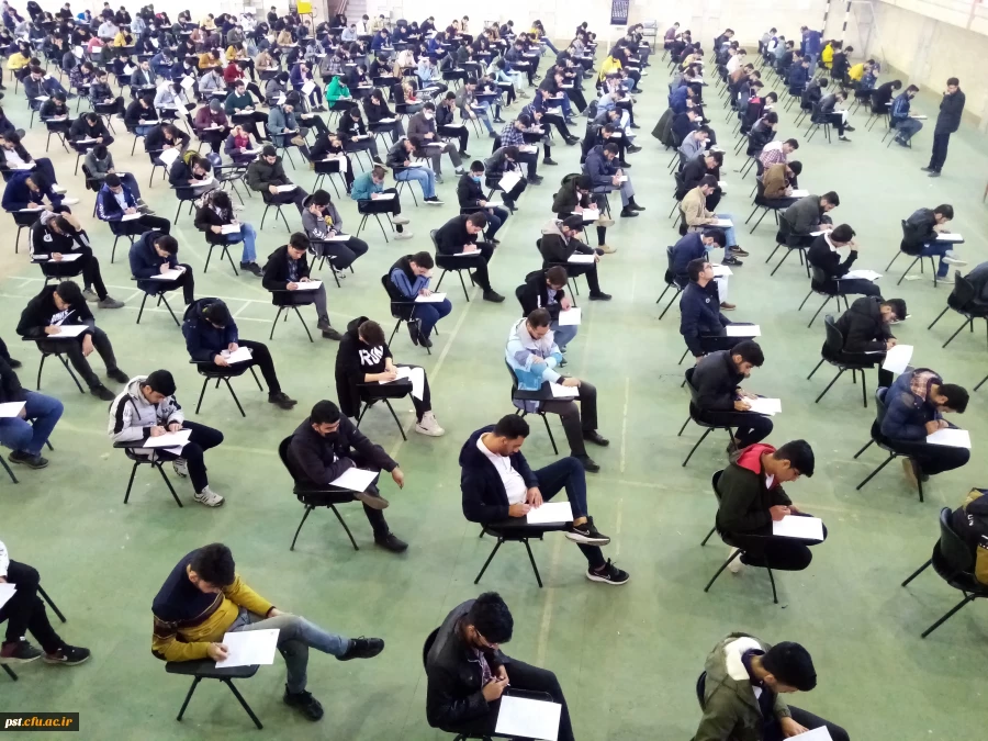 9برگزاری موفق امتحانات ترم 1 با جمعیت هر نوبت بیش از 750 نفر 17