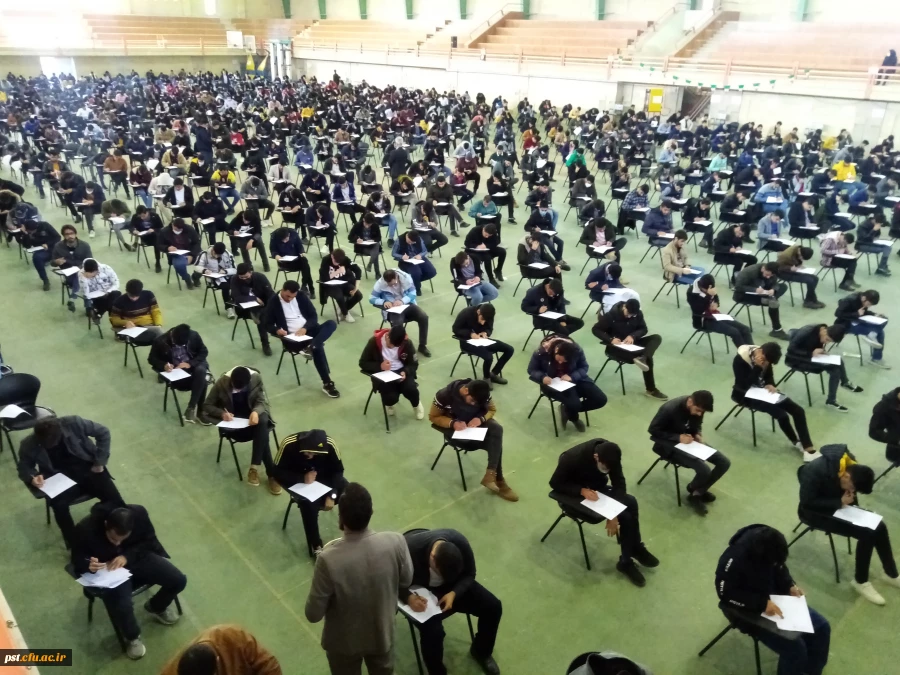9برگزاری موفق امتحانات ترم 1 با جمعیت هر نوبت بیش از 750 نفر 18