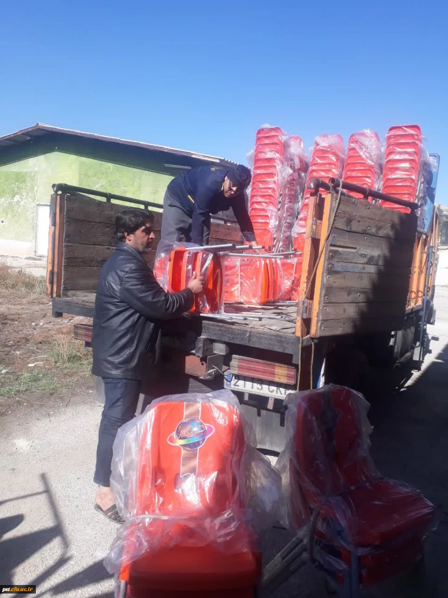 10خرید میز و صندلی و تجهیز سلف شهید احمدی روشن 2