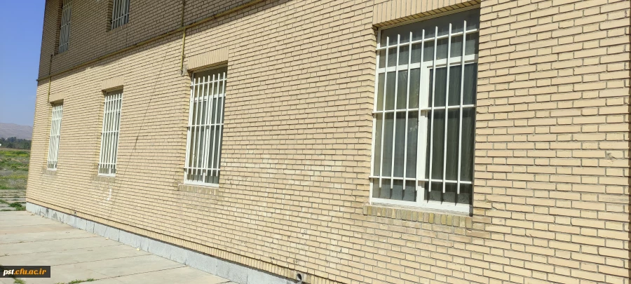 15تهیه و نصب حفاظ های آموزشی 2 2