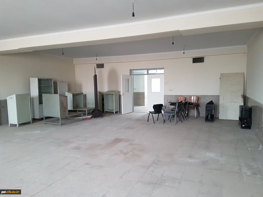 17تهیه بیش از 420 صندلی آموزشی، 10 صندلی استاد  و 10 تریبون استاد آموزشی 2 5