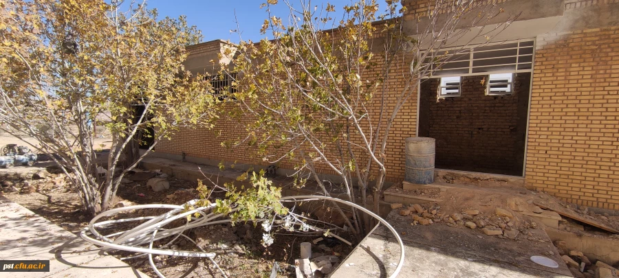 30بازسازی سرویس بهداشتی خوابگاه شهید چمران با 11چشمه حمام و 10چشمه دستشویی 4