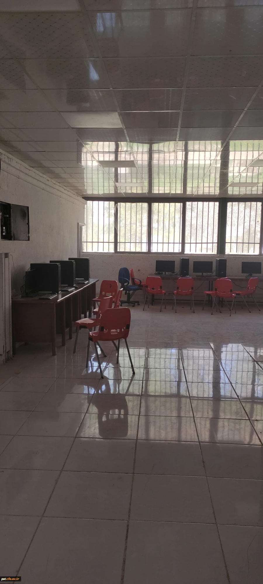 32ساخت کارگاه رایانه 3 و 4 با بیش از 30 دستگاه رایانه 7