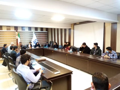 نشست مدیران محترم گروه و مسئولین آموزش با نماینده دانشجویان با تاکید بر برنامه ریزی ترم بهمن ۱۴۰۲