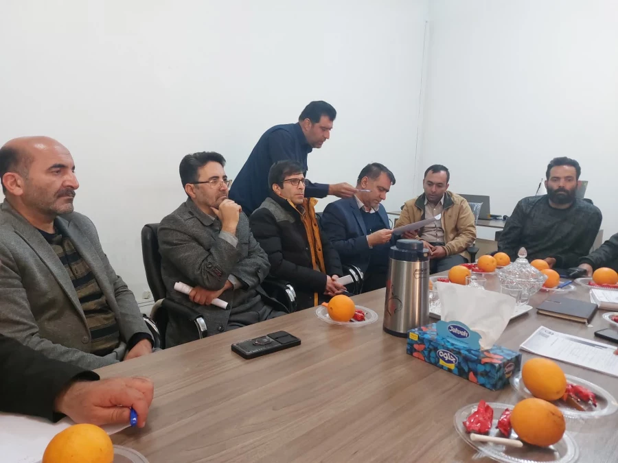 جلسه نهایی هماهنگی و توجیهی کمیته برگزاری امتحانات پایان ترم4021