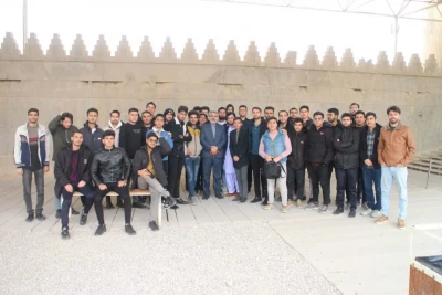 #گزارش_تصویری

حضور دانشجو معلمان در اردوی نیم روزه  ی علمی تفریحی تخت جمشید