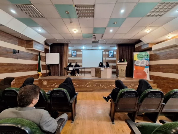 اولین جشنواره مناظره دانشجویان دانشگاه فرهنگیان استان فارس