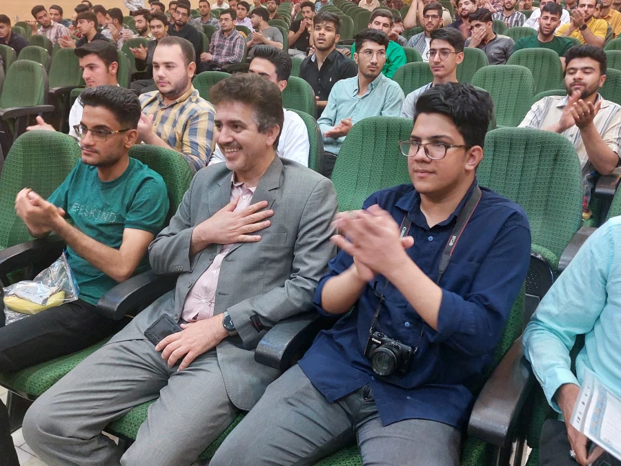 بزرگداشت روز معلم به مناسبت (سالروز شهادت استاد شهید مطهری)