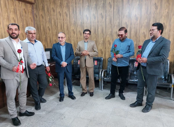 تقدیر از اساتید و اعضای هیئت علمی دانشگاه فرهنگیان واحد شهید مطهری شیراز به مناسبت روز معلم و (بزرگداشت سالروز شهادت استاد شهید مطهری) 2