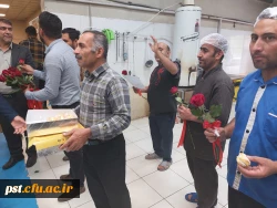 تقدیر و تشکر از نیروهای خدمات و نیروهای آشپزخانه به مناسبت روز کار و کارگر دانشگاه فرهنگیان واحد شهید مطهری شیراز 5