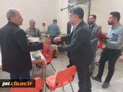 تقدیر و تشکر از نیروهای خدمات و نیروهای آشپزخانه به مناسبت روز کار و کارگر دانشگاه فرهنگیان واحد شهید مطهری شیراز 7