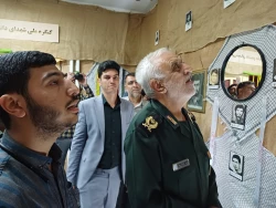 برگزاری بزرگداشت یادمان شهدا در واحد دانشگاهی شهید مطهری شیراز