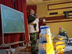 برگزاری بزرگداشت یادمان شهدا در واحد دانشگاهی شهید مطهری شیراز