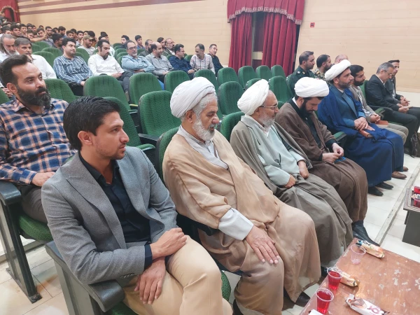 برگزاری بزرگداشت یادمان شهدا در واحد دانشگاهی شهید مطهری شیراز