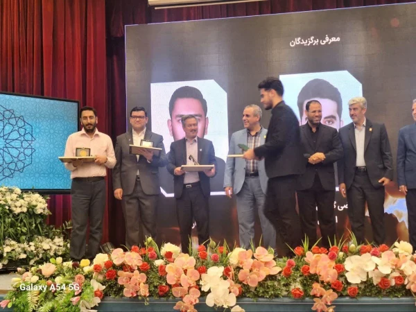 درخشش دانشگاه فرهنگیان فارس در دوازدهمین جشنواره ملی پژوهش و فناوری دانشگاه فرهنگیان 