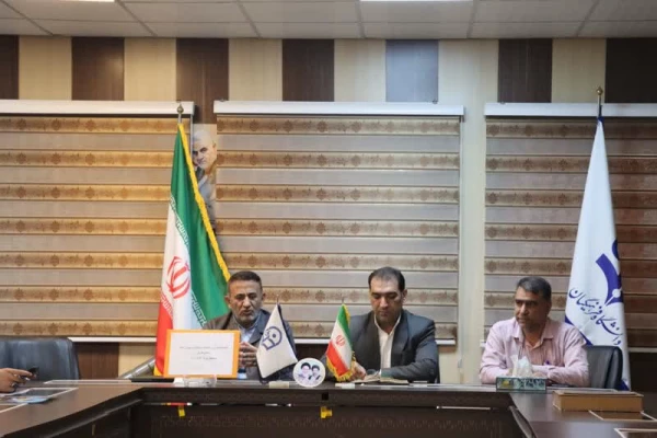 جلسه ی ستاد امر به معروف و نهی از منکر در واحد شهید مطهری شیراز برگزار شد. 2