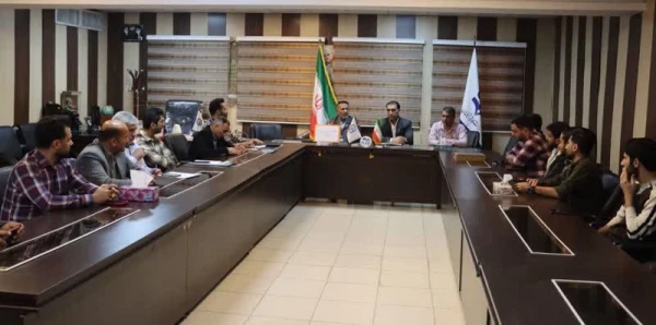 جلسه ی ستاد امر به معروف و نهی از منکر در واحد شهید مطهری شیراز برگزار شد. 2