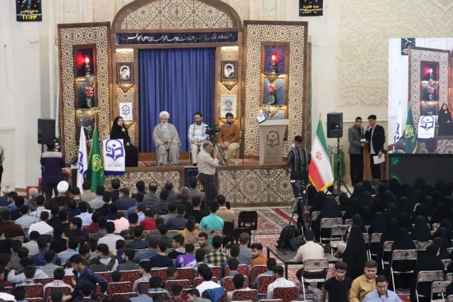 برگزاری آیین استقبال از ۲۰۰۰ نودانشجومعلم ورودی ۱۴۰۳ 8