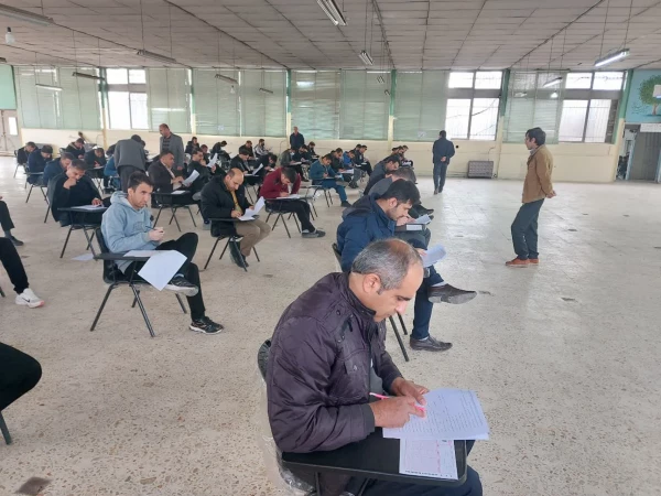 آزمون مهارت آموزان پودمان سری یازدهم آموزگار ابتدایی و استثنایی برادران در سالن امتحانات واحد شهید مطهری شیراز برگزار شد. 3