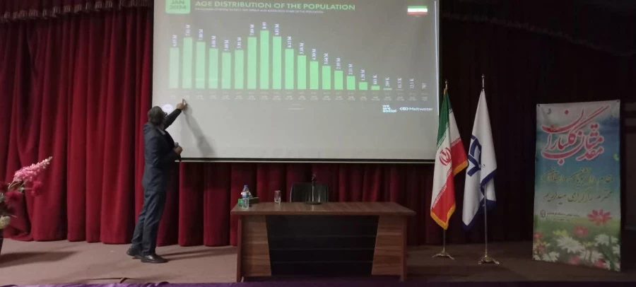 کارگاه  آموزشی فضای مجازی و سبک زندگی  آشیانه مهر برگزار شد.  4
