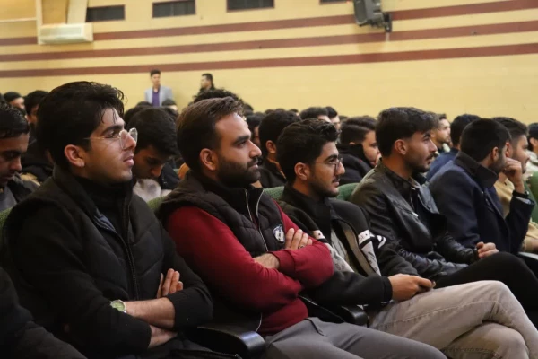  کارگاه  آموزشی محرمانه های قبل از ازدواج آشیانه مهر برگزار شد. 7