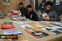 برگزاری نمایشگاه کتاب به مناسبت هفته امور تربیتی  4