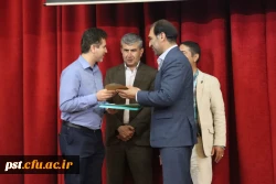 مراسم گرامیداشت روز روانشناس و مشاور با حضور دانشجویان رشته مشاوره و امور تربیتی دانشگاه فرهنگیان فارس و مسئولین محترم دانشگاه فرهنگیان فارس در روز سه شنبه مورخ ۹ اردیبهشت ماه ۱۴۰۴ در سالن اجتماعات واحد شهید مطهری شیراز برگزار شد. 3