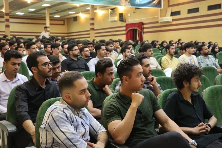 مراسم گرامیداشت روز روانشناس و مشاور با حضور دانشجویان رشته مشاوره و امور تربیتی دانشگاه فرهنگیان فارس و مسئولین محترم دانشگاه فرهنگیان فارس در روز سه شنبه مورخ ۹ اردیبهشت ماه ۱۴۰۴ در سالن اجتماعات واحد شهید مطهری شیراز برگزار شد. 11