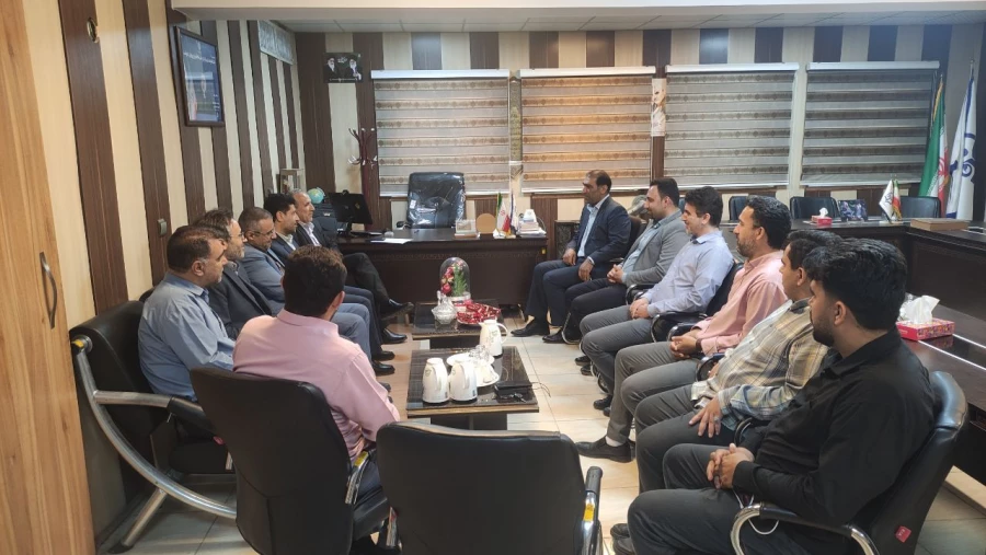 بازدید دکتر حیدری معاونت برنامه ریزی و توسعه منابع دانشگاه فرهنگیان سازمان مرکزی از مجموعه شهید مطهری شیراز 
 4