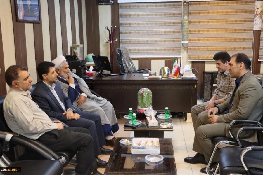 بازدید سرپرست دانشگاه فرهنگیان فارس از مرکز شهید مطهری شیراز 