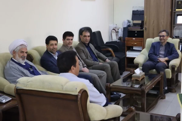 دیدار مسئولان دانشگاه فرهنگیان فارس با مدیرعامل پالایشگاه شیراز؛ بررسی راهکارهای توسعه همکاری های دوجانبه 2