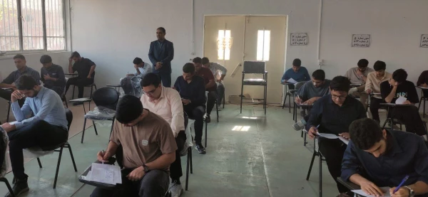 بازدید سرپرست دانشگاه فرهنگیان فارس از محل برگزاری امتحانات پایان ترم واحد شهید مطهری  3