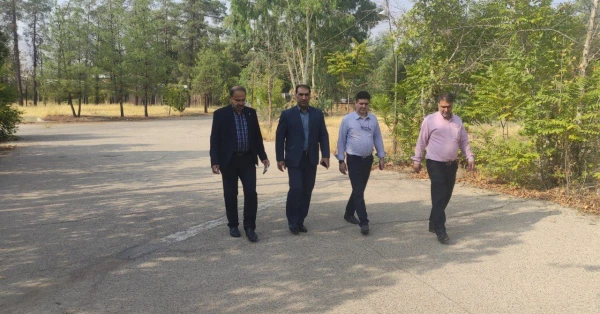 بازدید دکتر میر یونسی از واحد شهید مطهری شیراز در راستای آماده سازی برگزاری آزمون اصلح 4