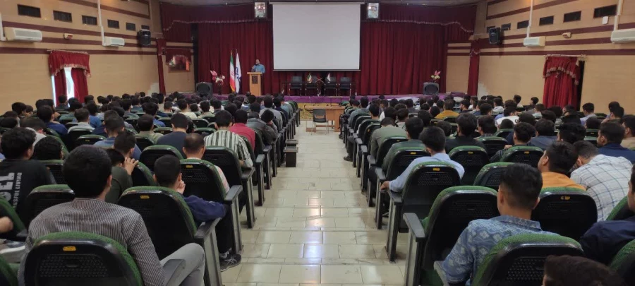 برگزاری جلسه توجیهی دانشجویان ورودی ۱۴۰۴ دانشگاه فرهنگیان واحد شهید مطهری شیراز 4