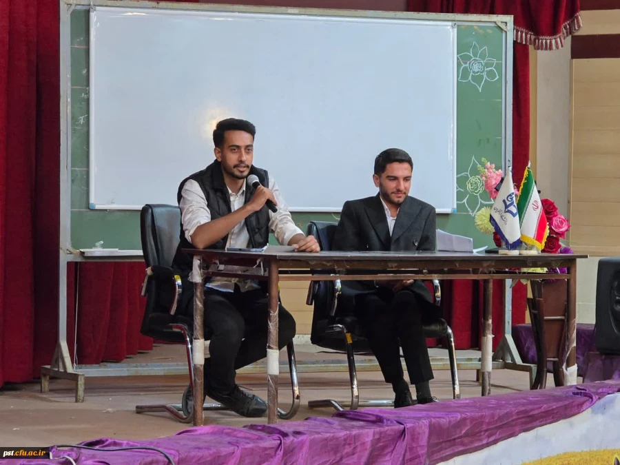 برگزاری کارگاه آشنایی با رشته الهیات و تبیین آینده تحصیلی و شغلی 
 7