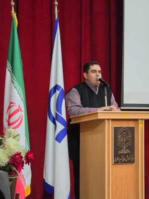 برگزاری کارگاه آشنایی با رشته الهیات و تبیین آینده تحصیلی و شغلی 
 8