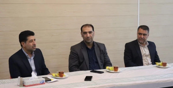  نشست صمیمی سرپرست دانشگاه فرهنگیان فارس با اساتید واحد شهید مطهری شیراز 2