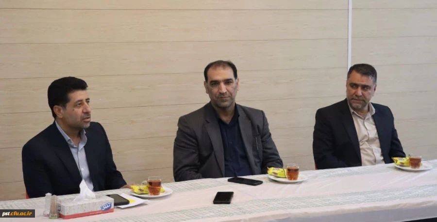  نشست صمیمی سرپرست دانشگاه فرهنگیان فارس با اساتید واحد شهید مطهری شیراز 2