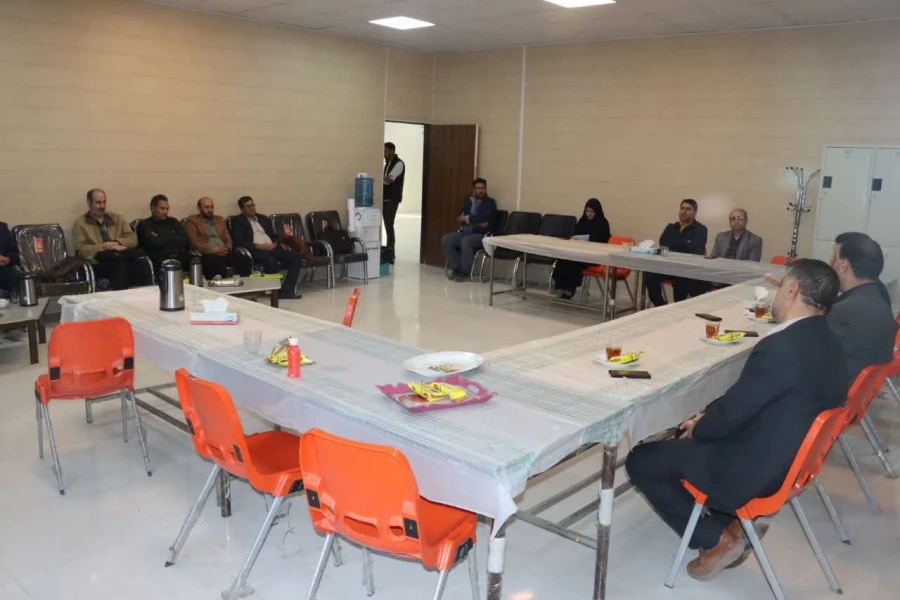  نشست صمیمی سرپرست دانشگاه فرهنگیان فارس با اساتید واحد شهید مطهری شیراز 3