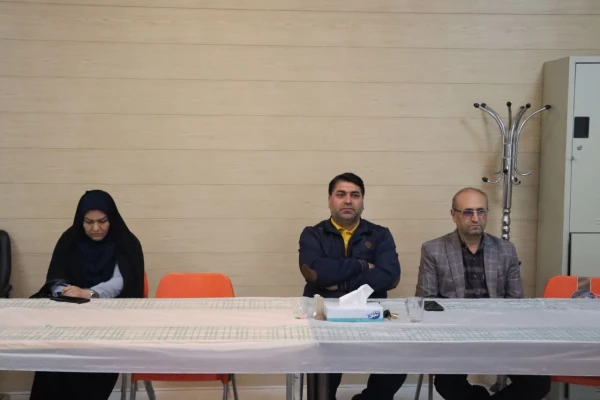  نشست صمیمی سرپرست دانشگاه فرهنگیان فارس با اساتید واحد شهید مطهری شیراز 6